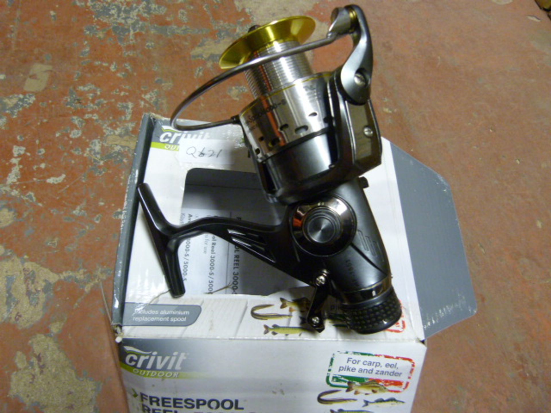 *Free Spool 5000-S Fishing Reel