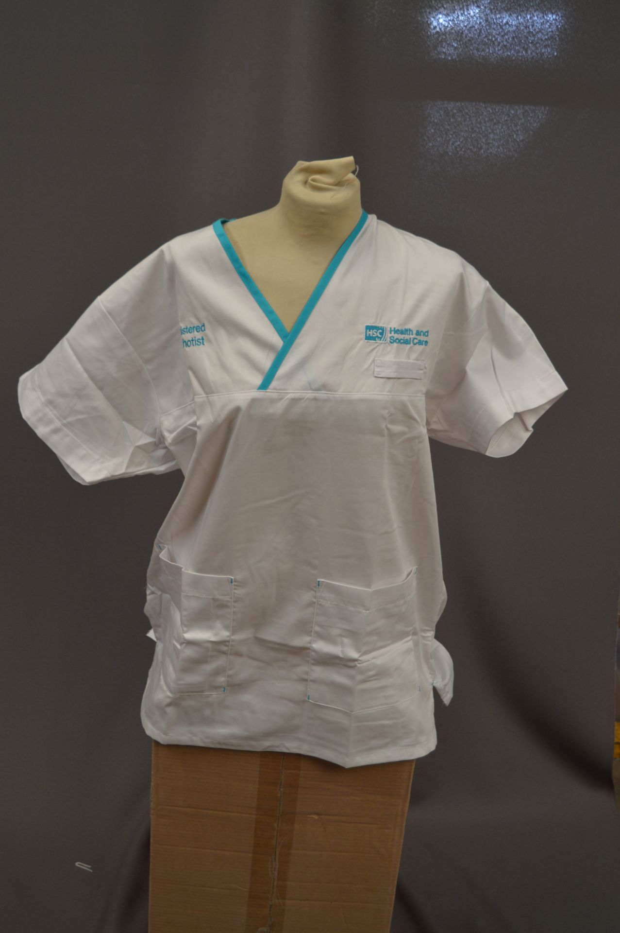 *Forty One HA2353 Male White Regular Tunics Size:X