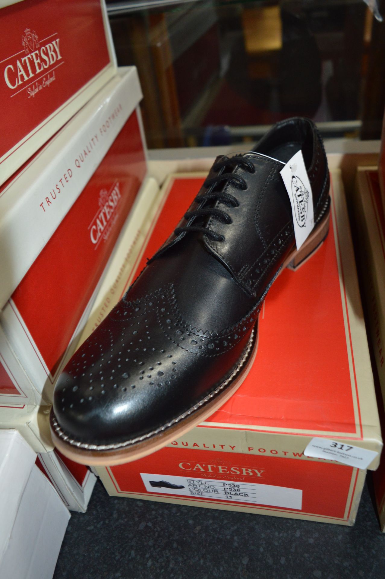 Catesby Gents Black Leather Brogues Size:12