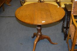 19th Century Circular Oak Pedestal Side Table