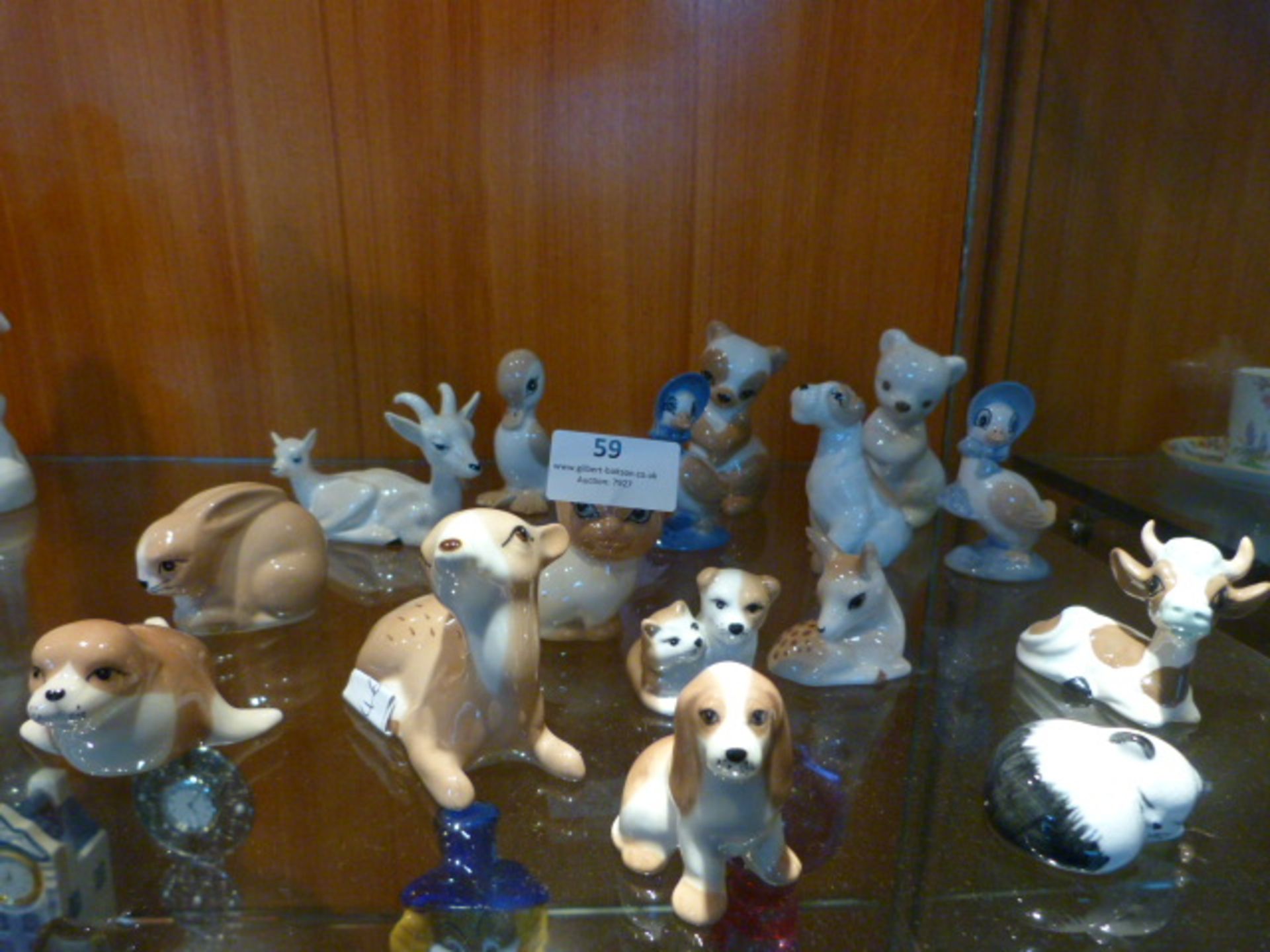 Seventeen Szeiler Pottery Miniature Figures