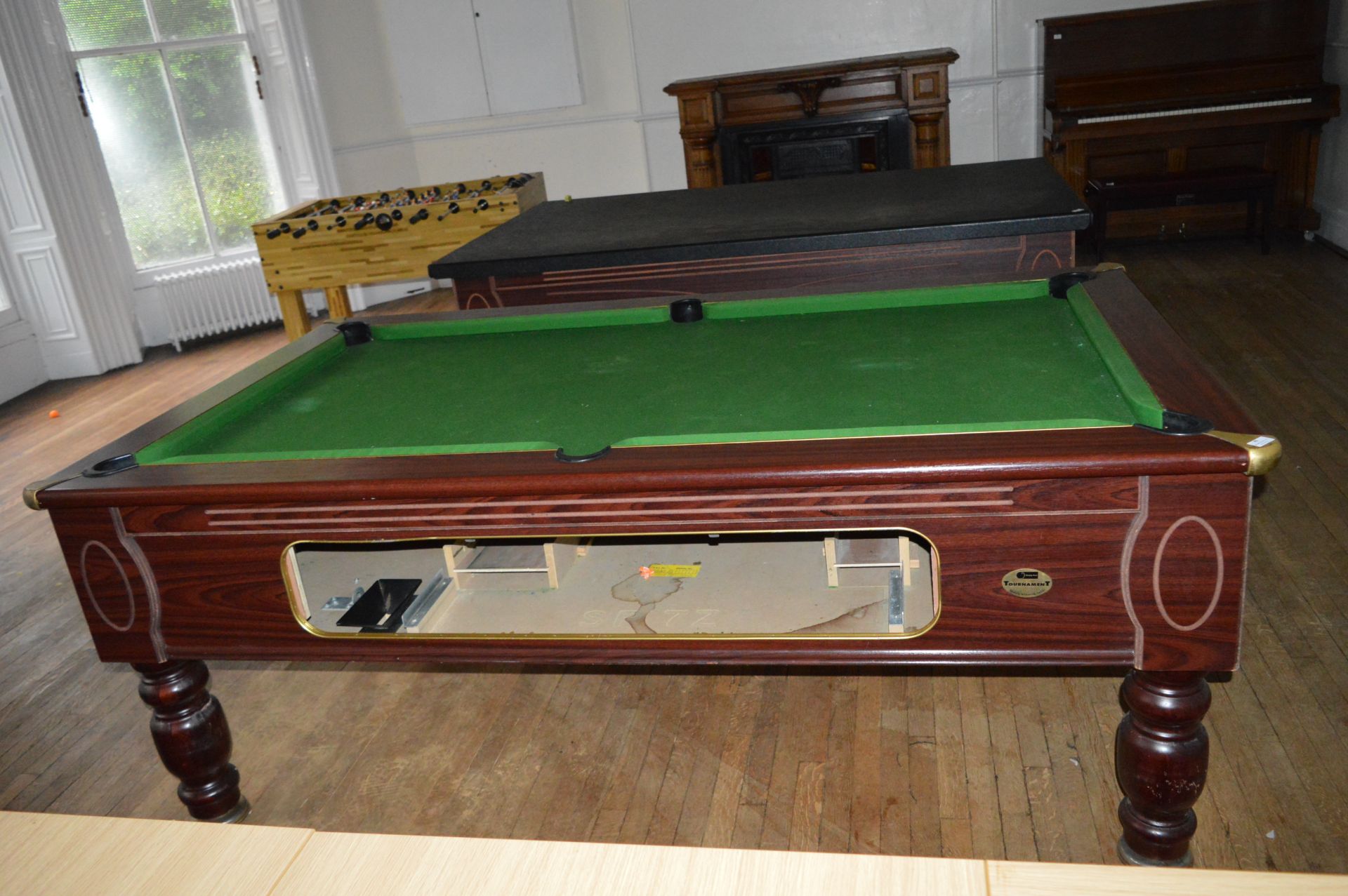 *Simply Pool Tournament Poo Table (No Coin Mechani