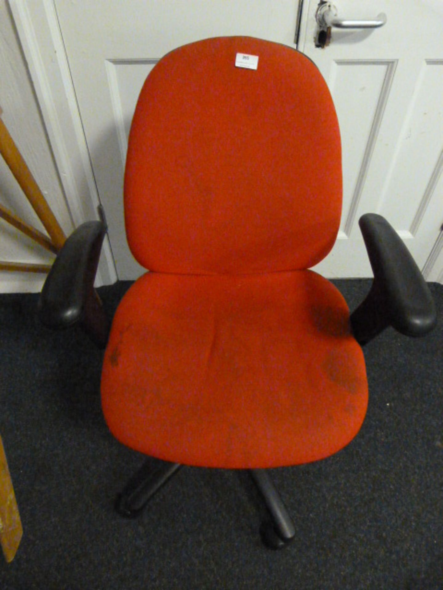 *Typist Swivel Chair (Red)