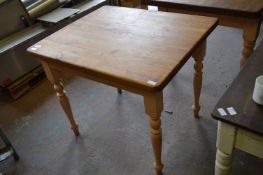 Antique Style Painted Pine Table 91x77x77cm