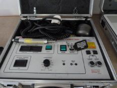 *Omega Biotherapy Medical Laser 3MI with 2x Handpieces, 2x Protective Goggles and Key in Case