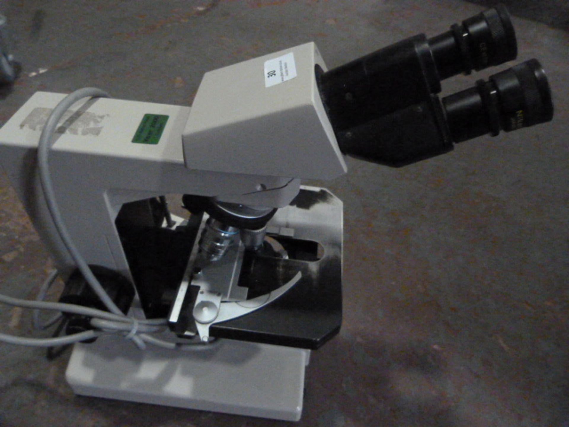 *Nikon Labophot 4x,10x,40x,100x, Trinocular Microscope