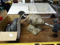 Electric Polisher and a Box of Polishing Disks