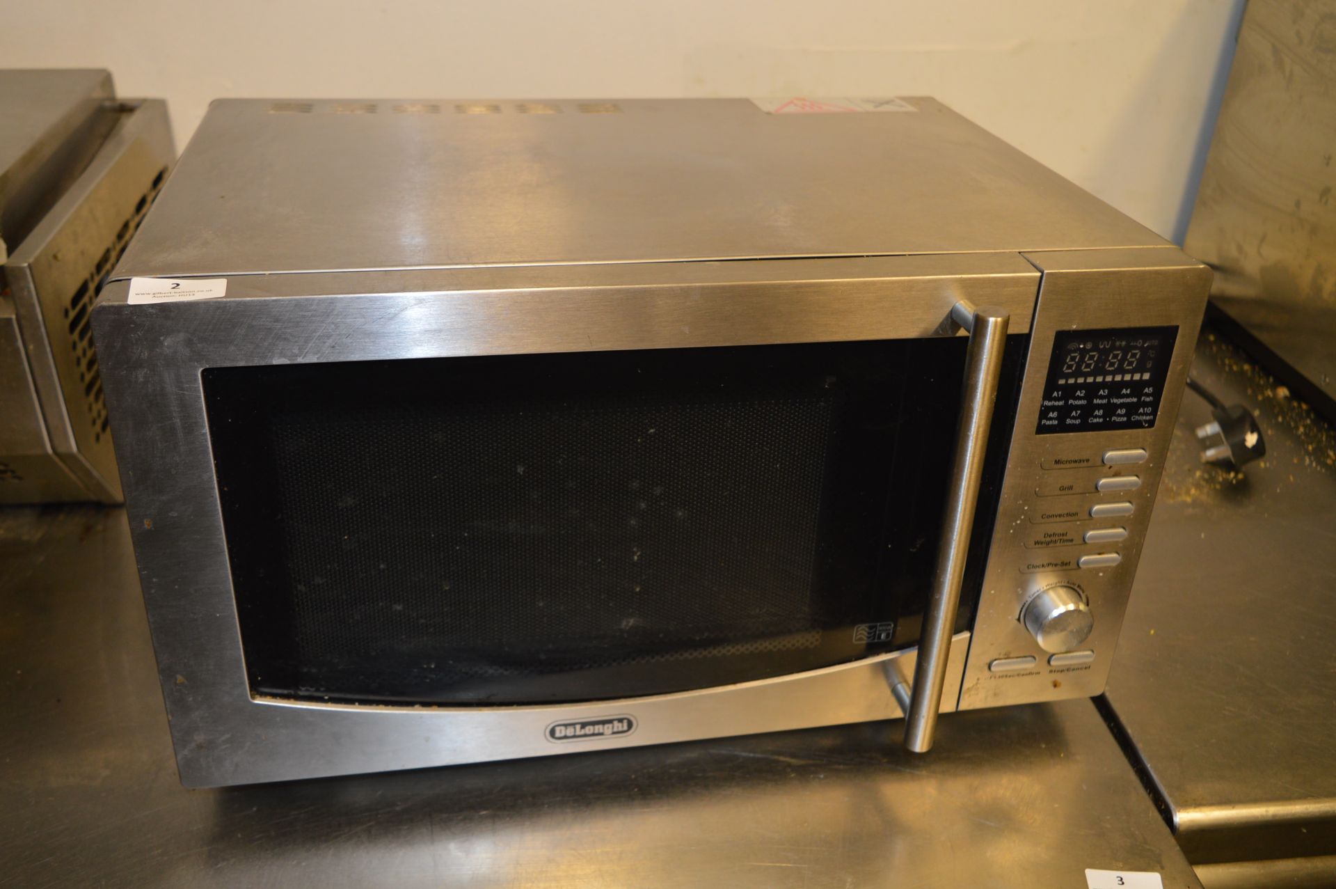 *Delonghi Stainless Steel 900W Microwave Oven