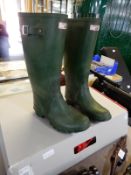 Pair of Hunter/Huntress Wellington Boots Size:6