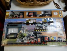 Goldlok Auto Express Train Set 4+