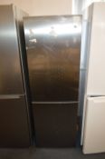 *Siemens Free-Standing Fridge-Freezer Model:KG33VVI31G