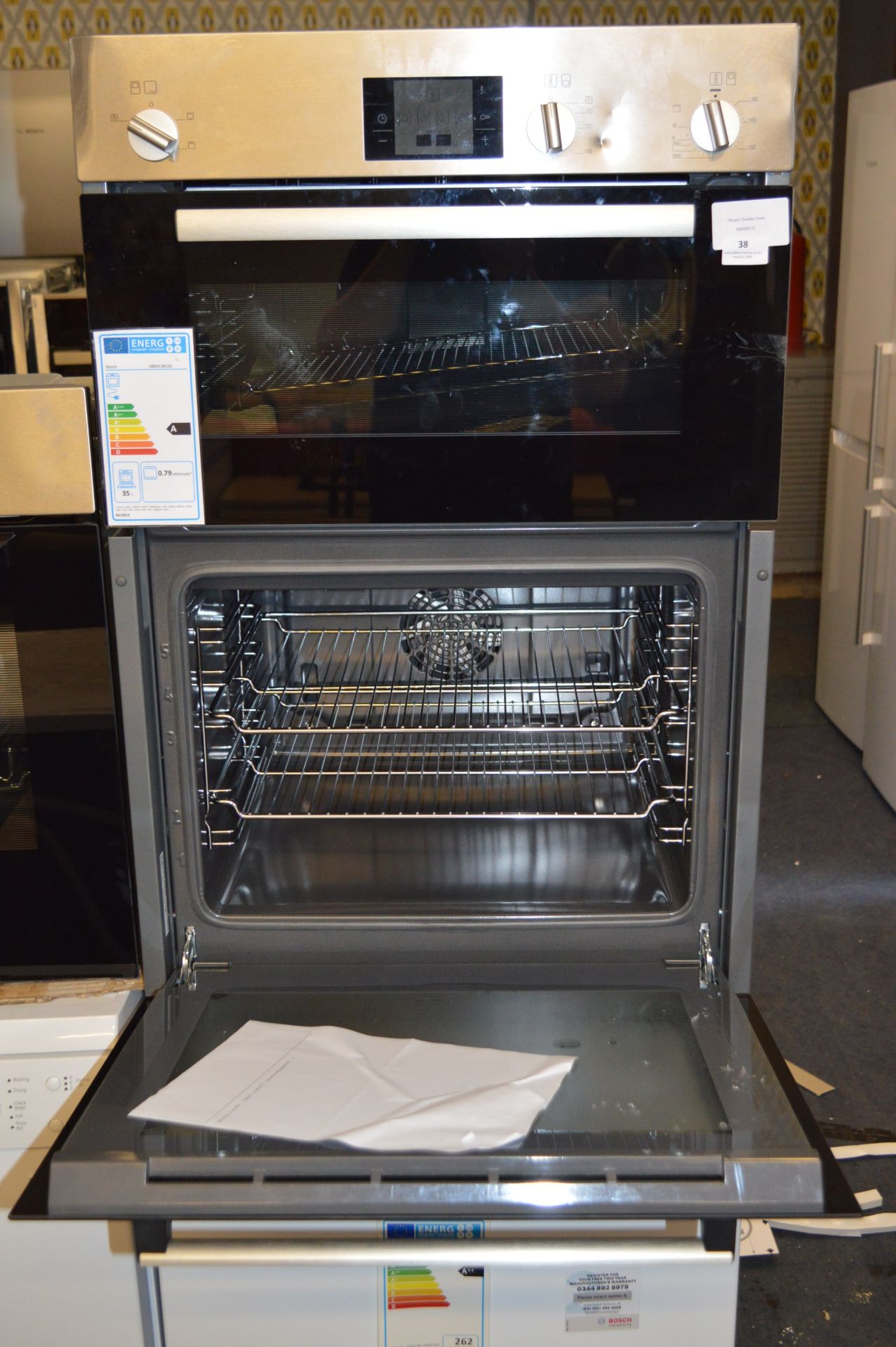 *Bosch Double Oven Model:HBM13B150B - Image 2 of 2