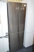 *Siemens Free-Standing Fridge-Freezer Model:KG34NVI35G