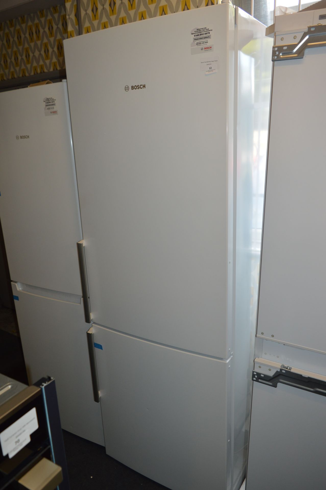 *Bosch Free-Standing Fridge-Freezer Model:KGE49BW41G - Image 2 of 3