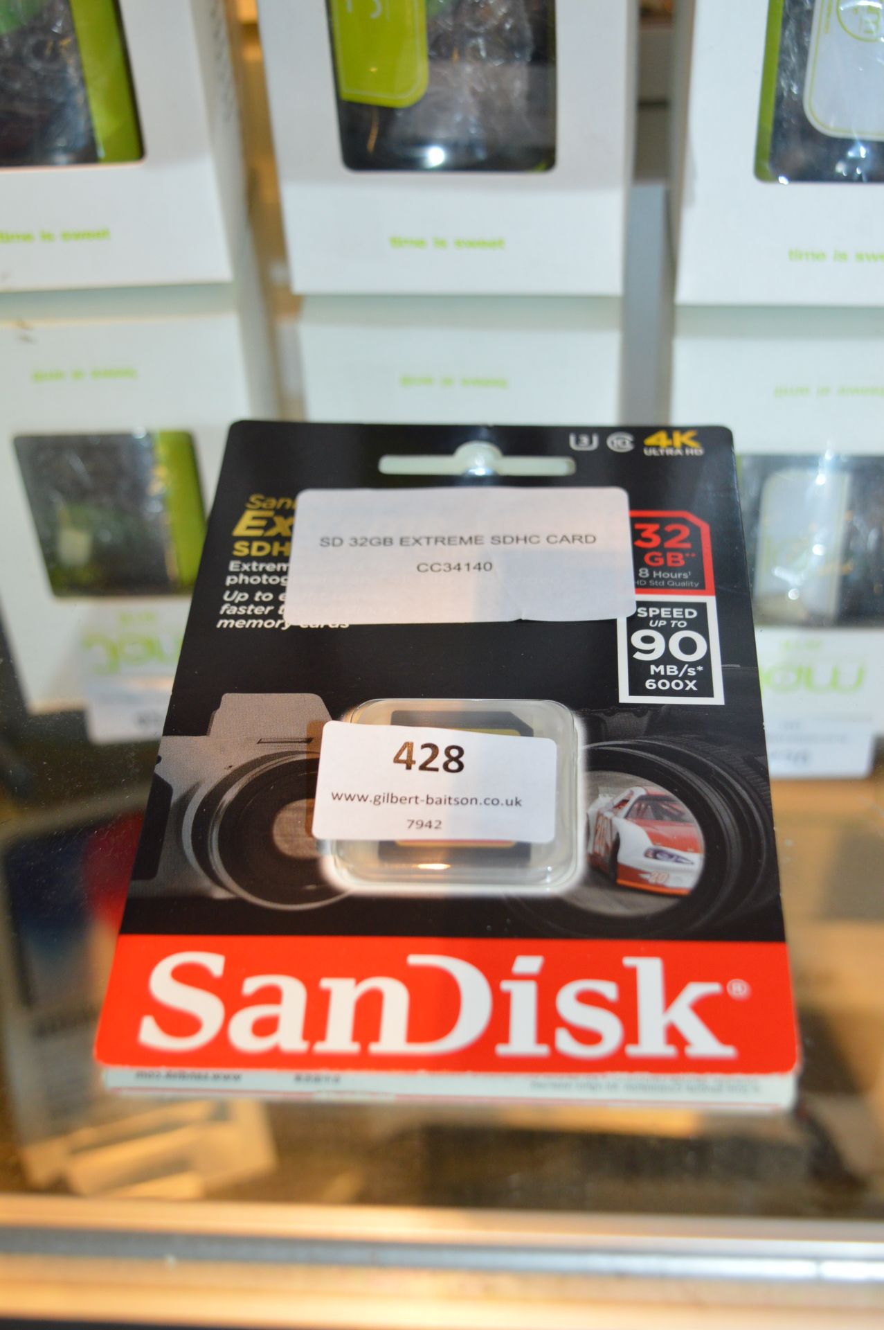 *SANDISK EXTREME PLUS FLASH MEMORY CARD - 32 GB SDHC