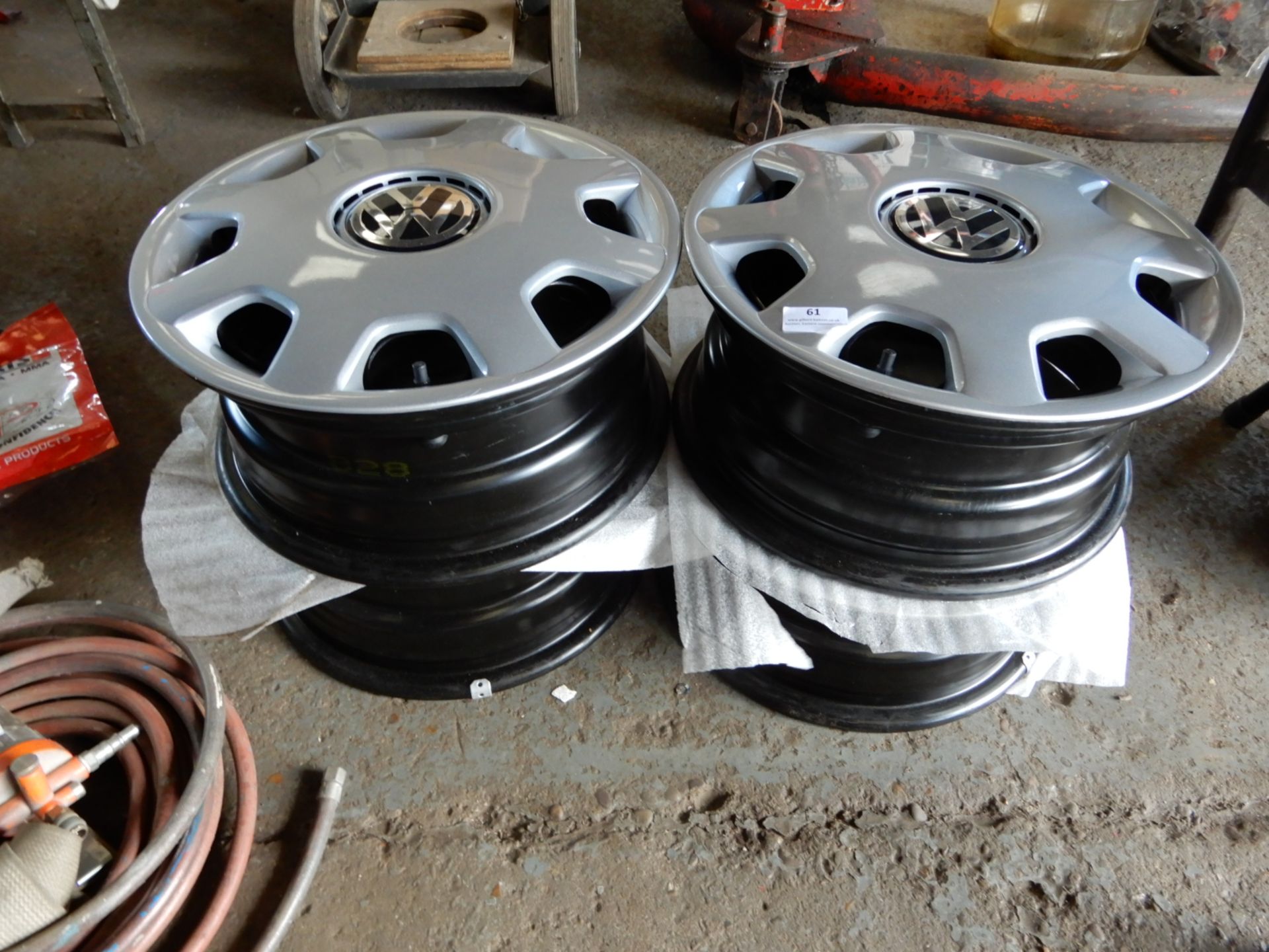 *Set of Four Volkswagen Polo Wheels with Trims