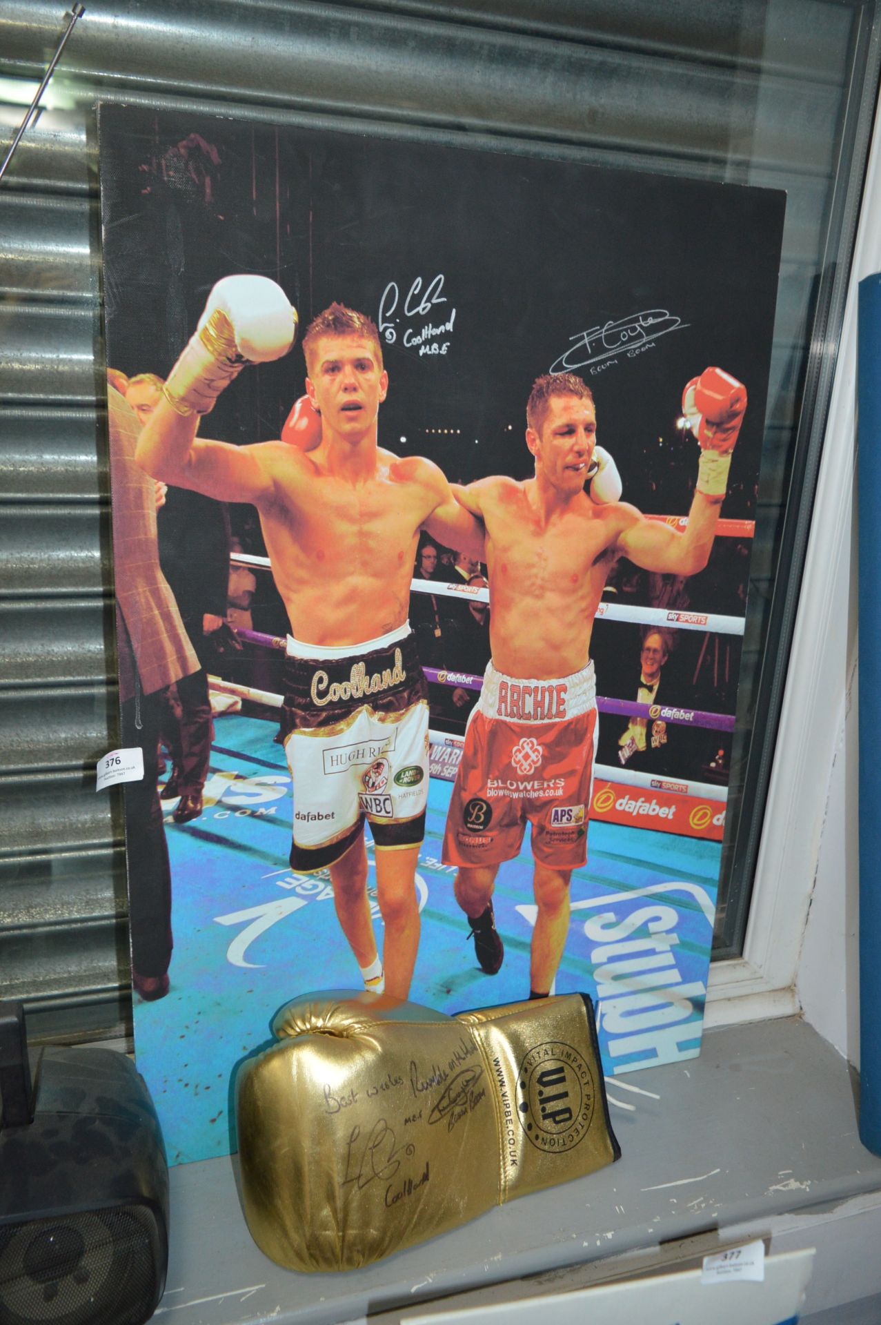Signed Canvas Photo and Box Glove - Luke Campbell