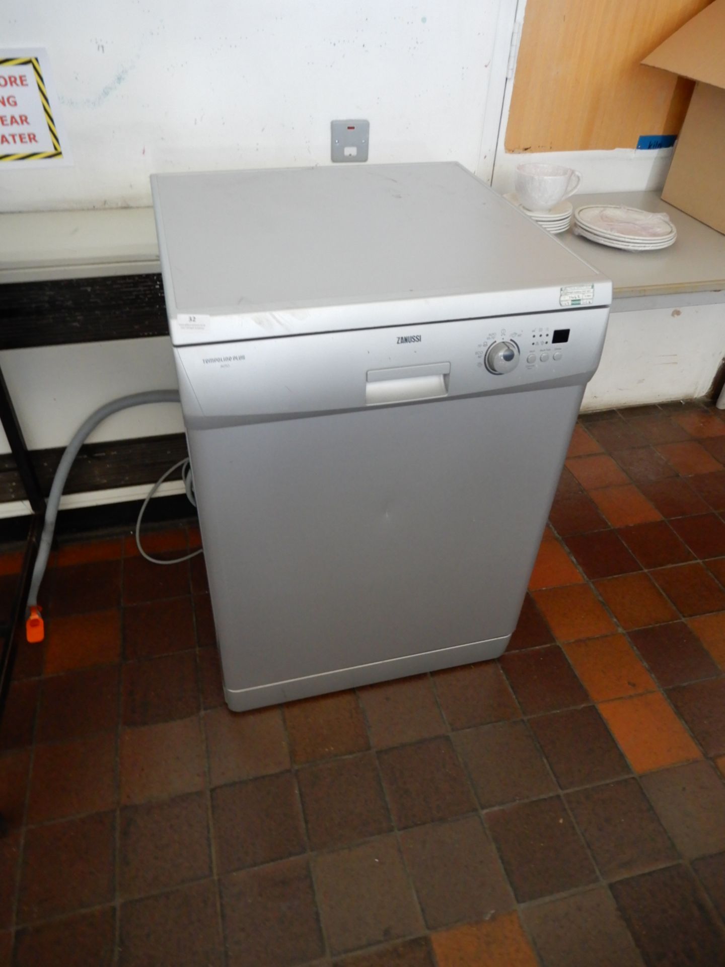 *Zanussi Dishwasher