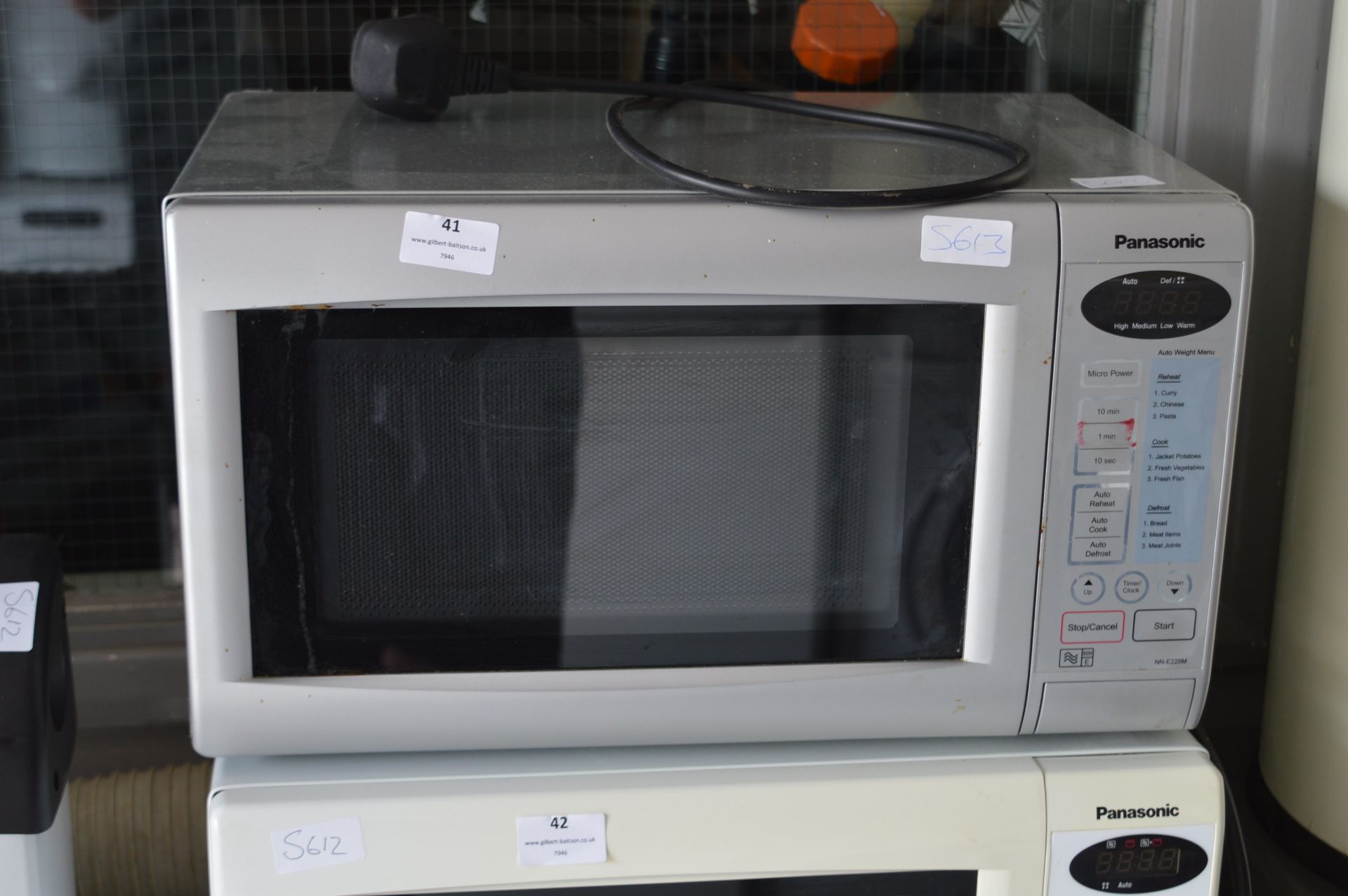 Panasonic 800W Microwave Oven