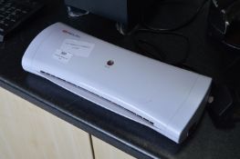 *Fast Warm-up A4 Laminator