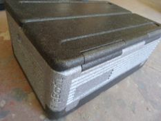 Insulated Folding Flip Box