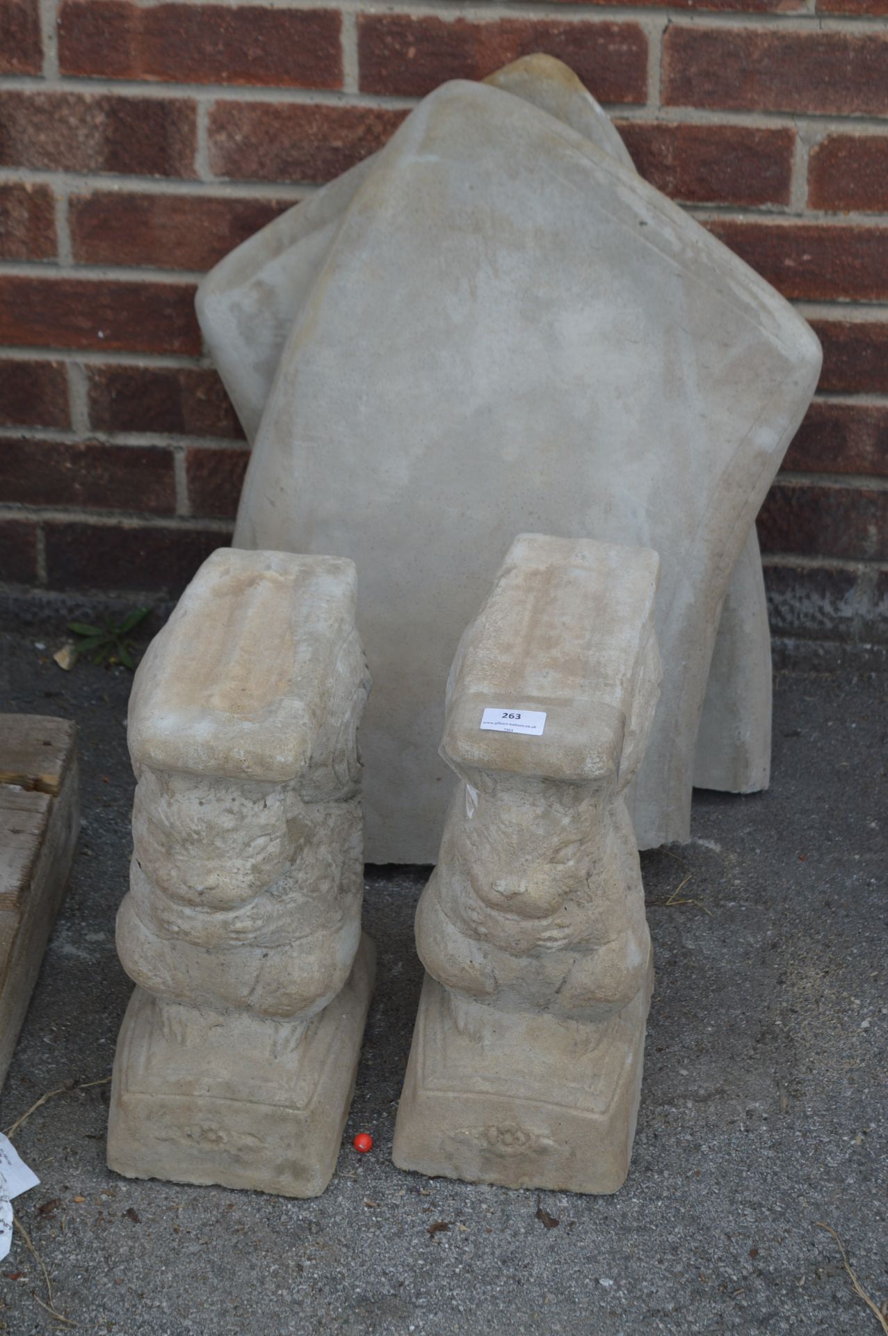 Reconstituted Limestone Garden Bench with Squirrel