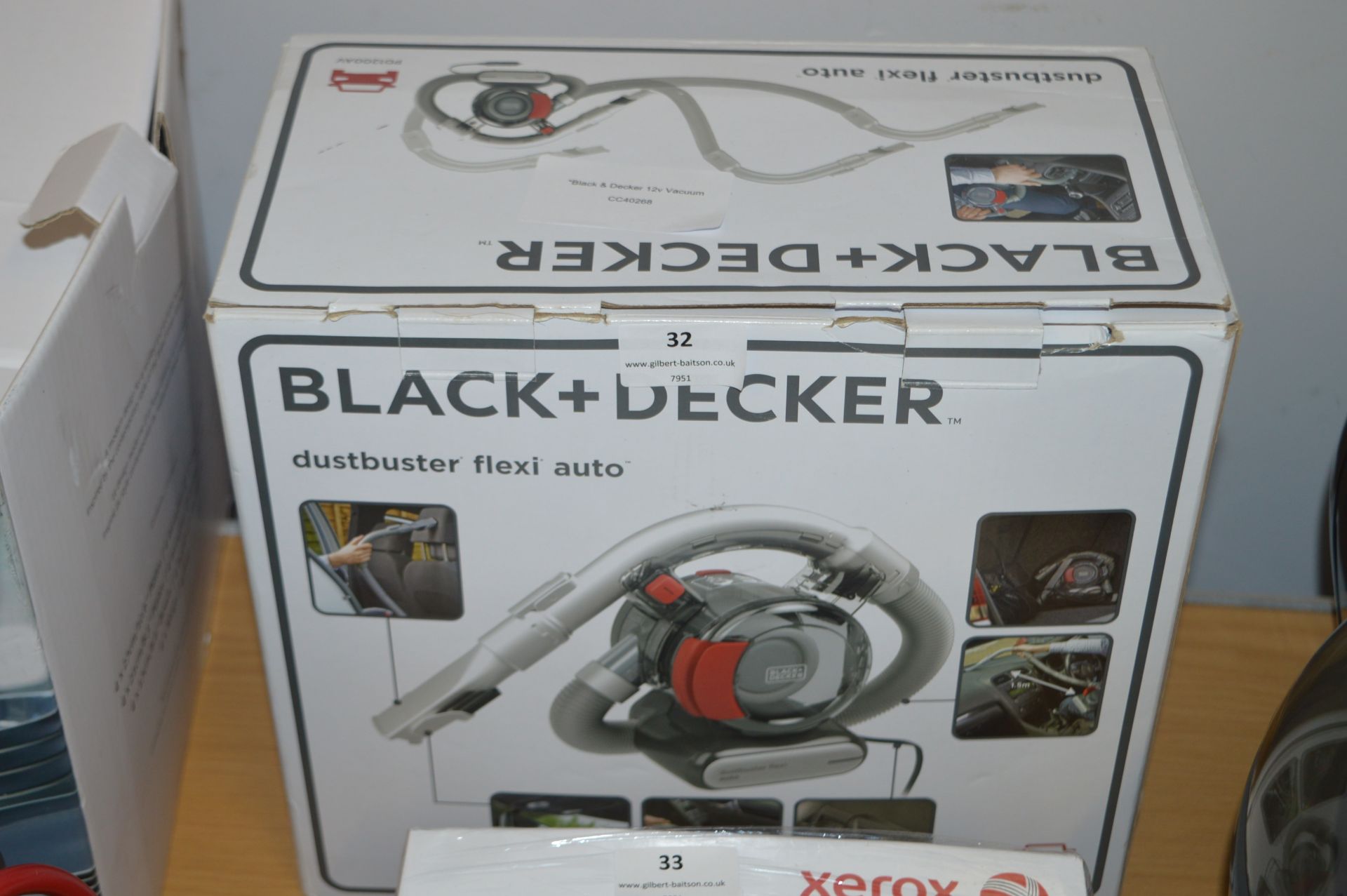 *Black & Decker 12V Vacuum