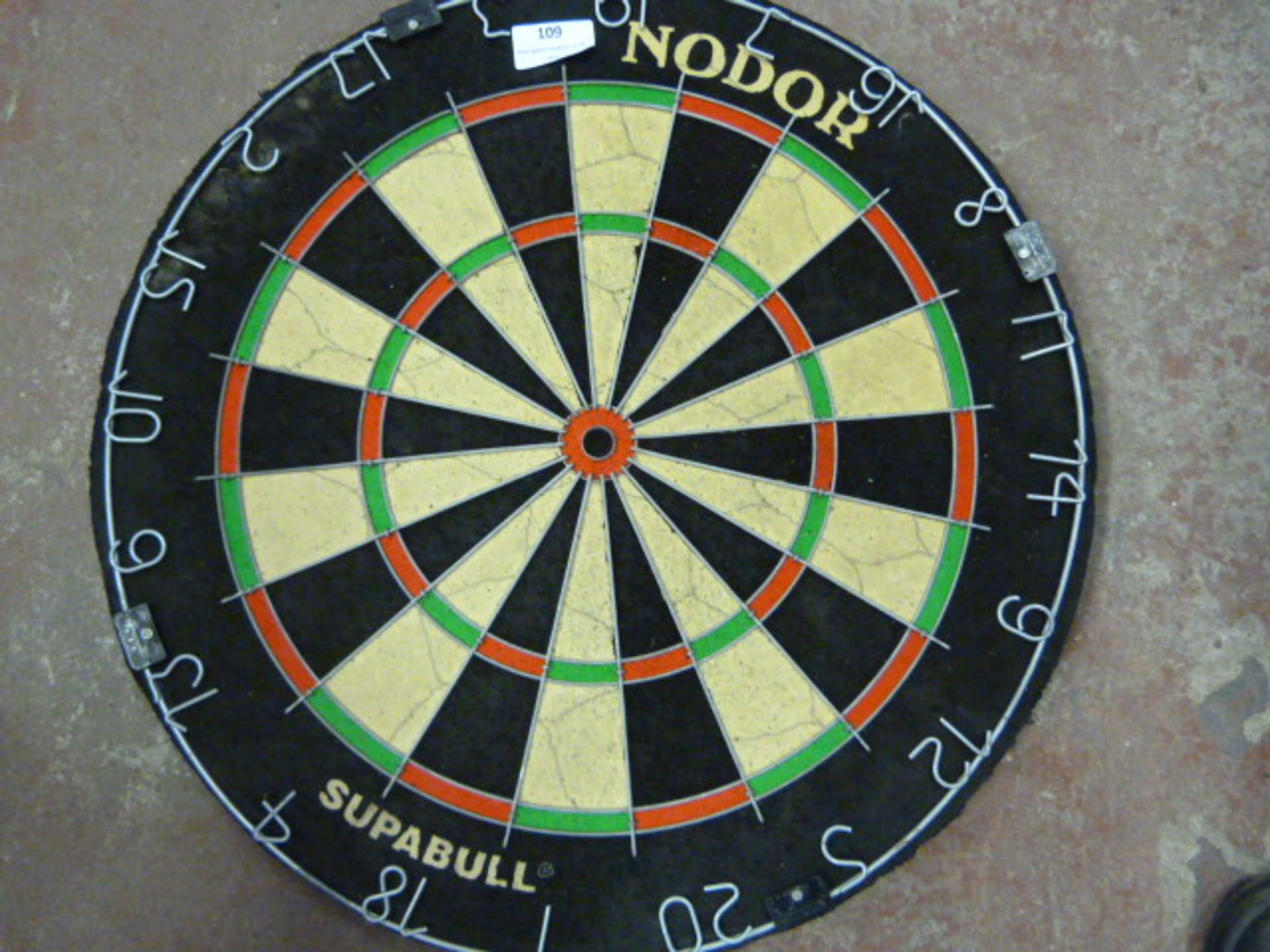 *Nodor Supabull Dartboard