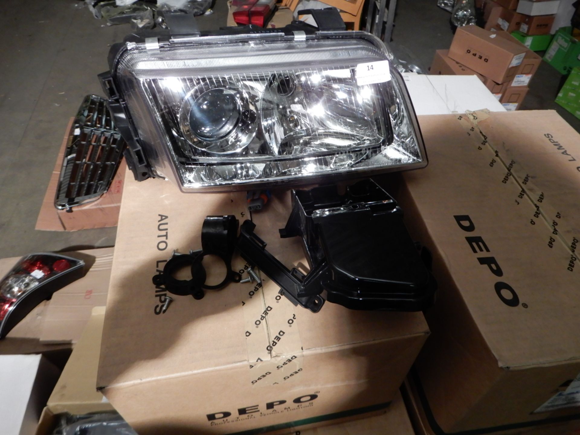 *x10 Off Side Audi S4 Zenon HeadLamps