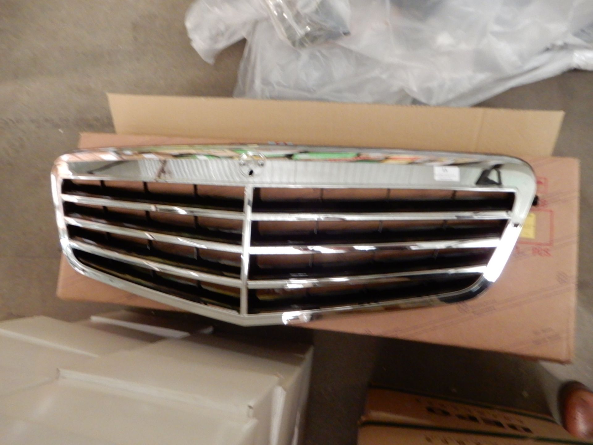 *Mercedes E Class 2009-2013 Chrome Front Grills