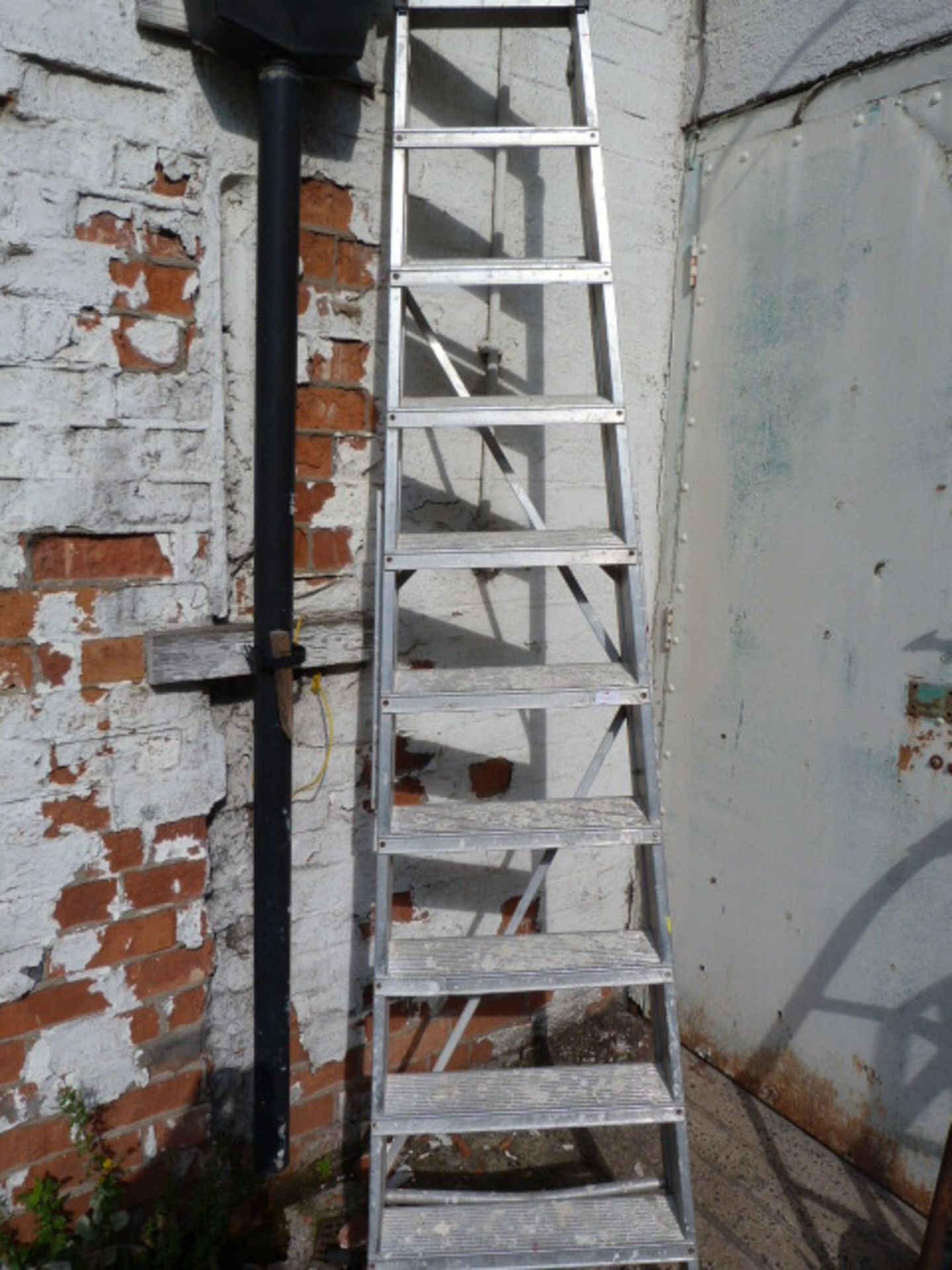 Nine Tread Aluminium Steps