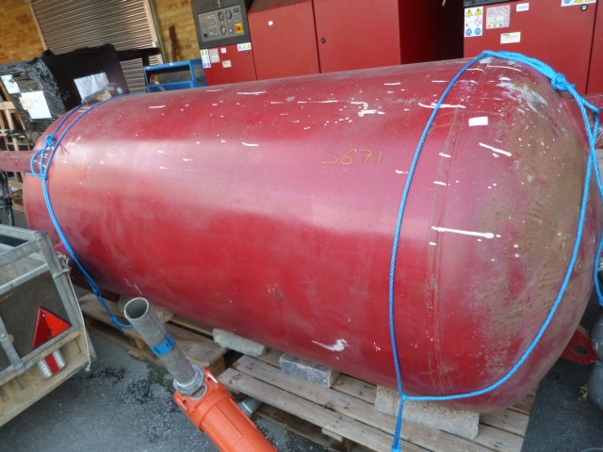 Large Industrial Steel Pressure Tank with Pipework