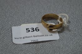 9cT Gold Buckle Ring - Approx 4.7g