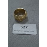 9cT Gold Buckle Ring - Approx 19.2g