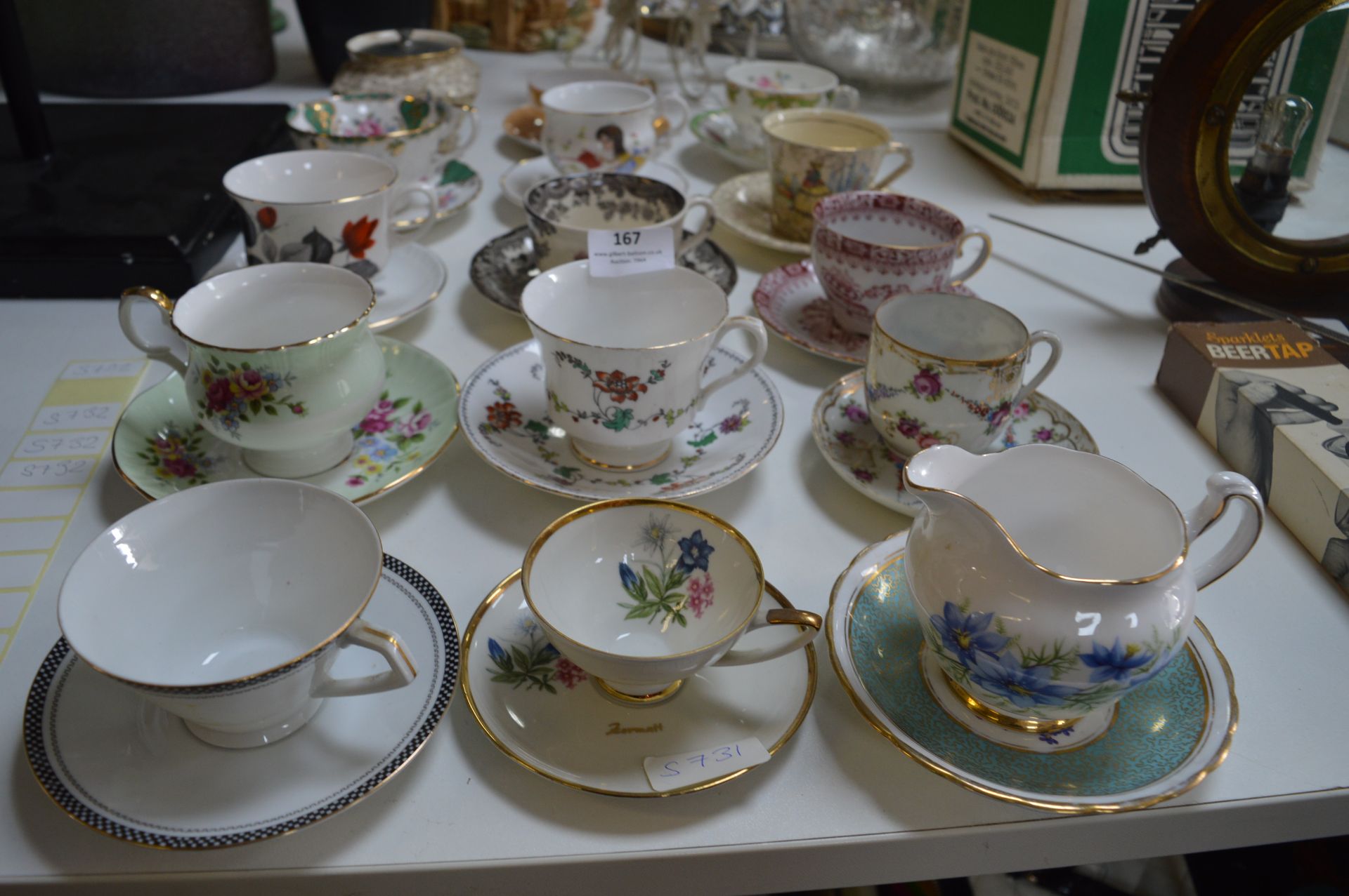 Selection of Fifteen Cabinet Cup & Saucer Sets