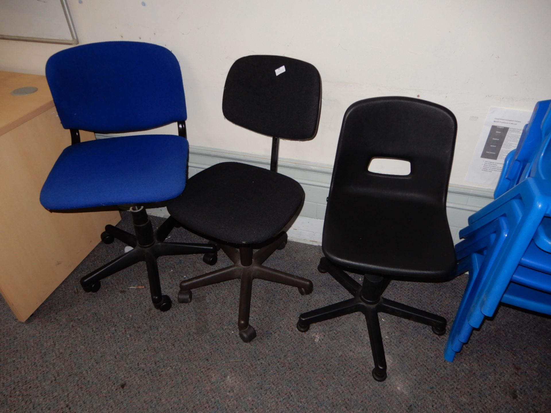 *3 Office Chairs - Image 2 of 2