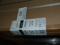*Pallet Containing 18 1400 by 800 Bath Screens