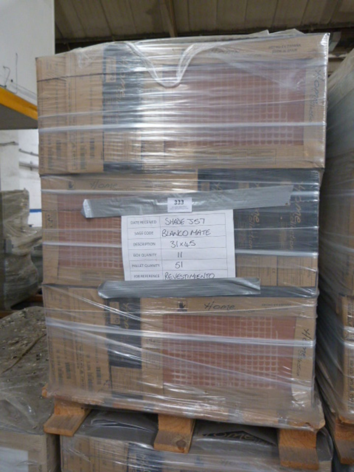 *Pallet Containing 51 Boxes of Revestimento Blanco