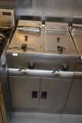 *Lincat Electric 2 Basket 2 Compartment Fryer on S