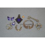 Bag of Small Jewellery Items; Brooches, Fobs, etc. - Approx 41.4g