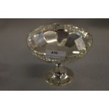 Solid Silver Pedestal Dish with Pierced Decoration - Birmingham 1923, Approx 209g