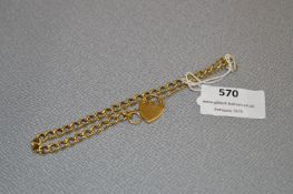 9ct Gold chain Bracelet with Padlock - Approx 16.8g