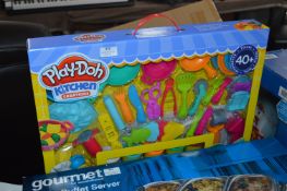 *Play-Doh Kitchen Creations 40 Piece Play Set