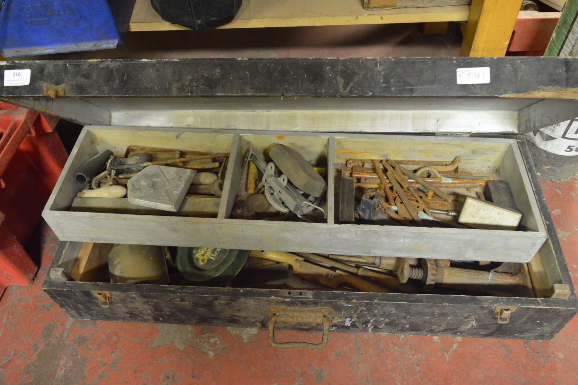 Joiners Toolbox Containing Assorted Hand Tools