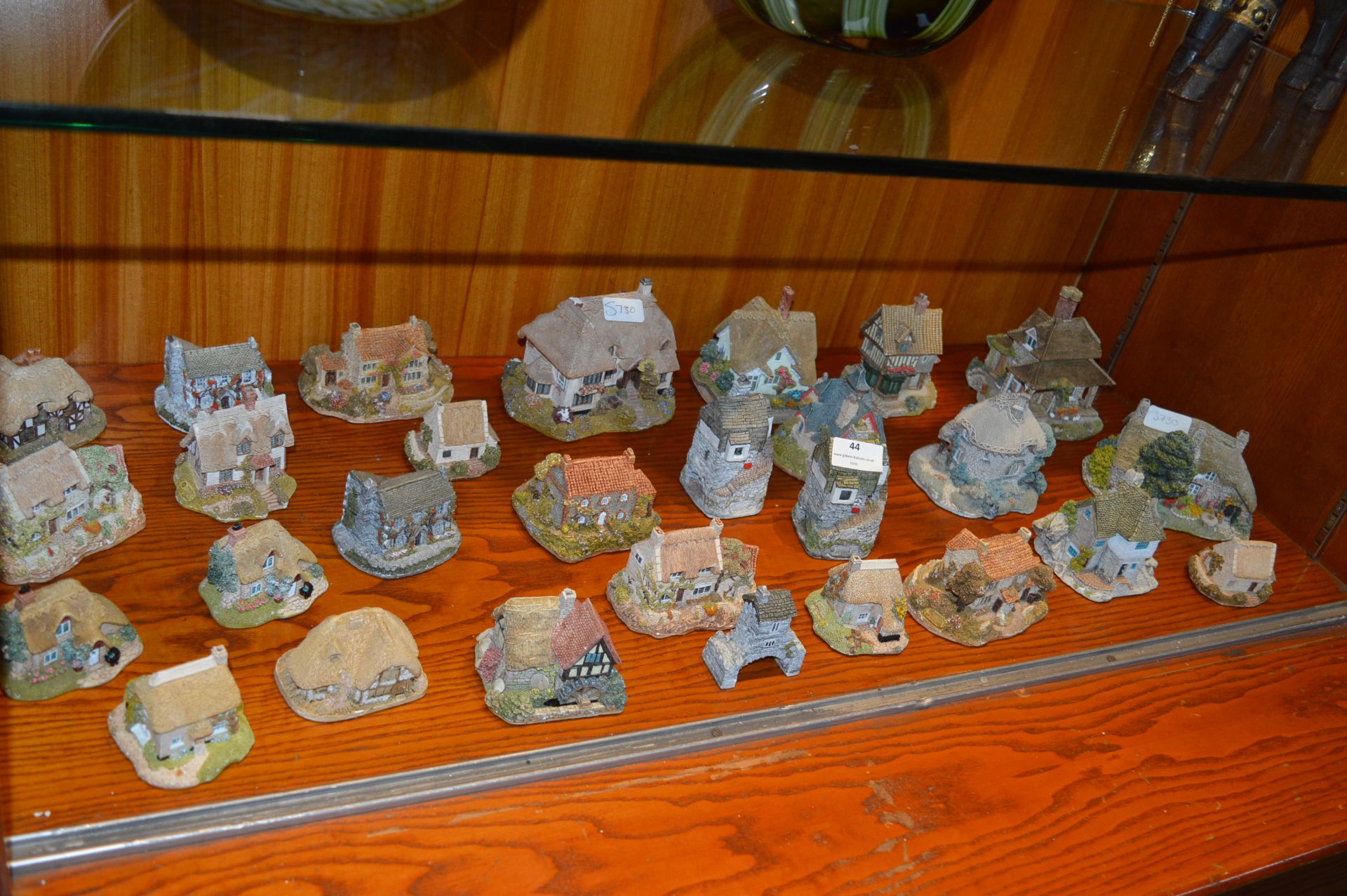 Collection of Lilliput Lane Cottages