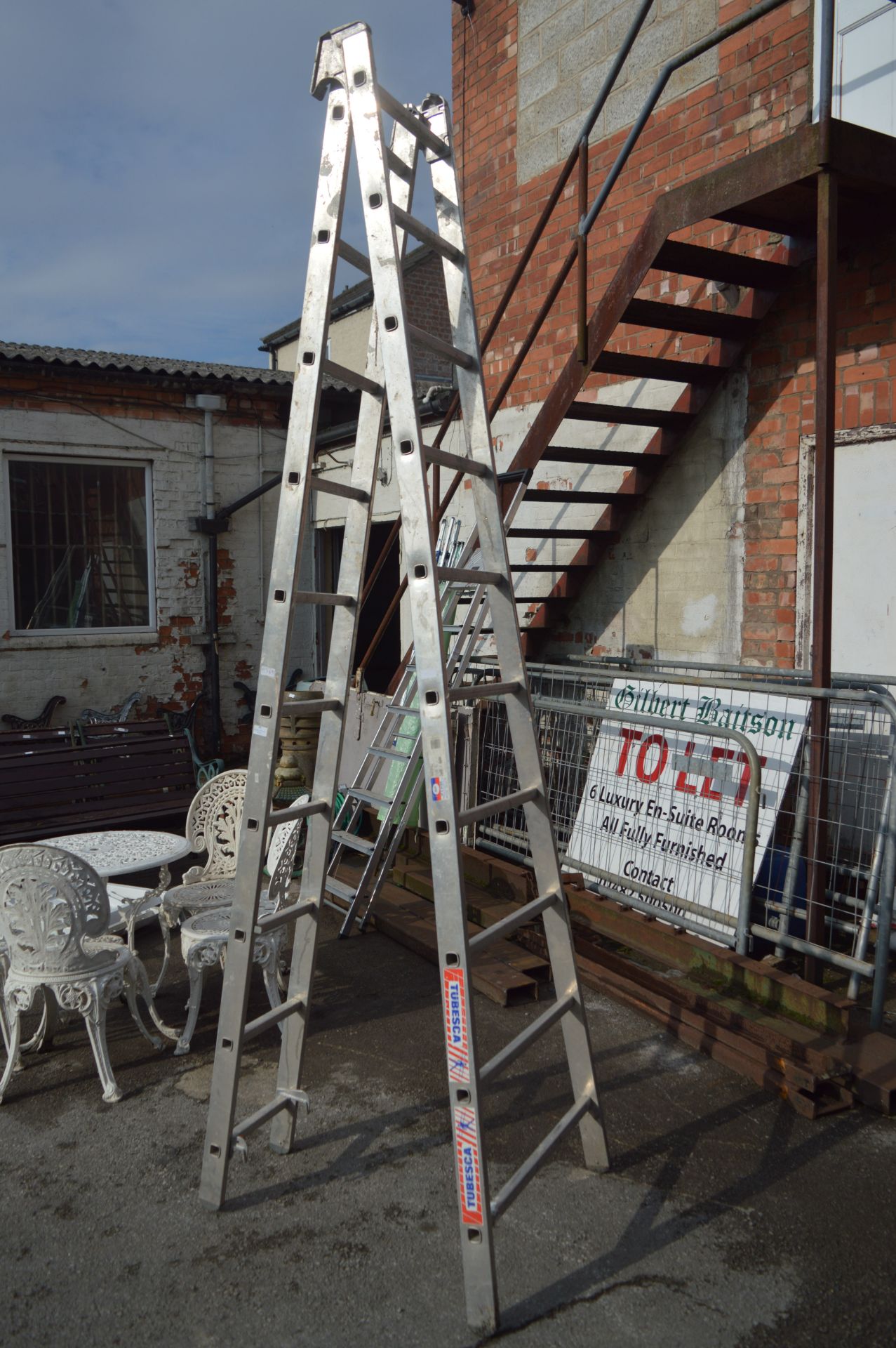 Double Sided Ten Rung Aluminium Step Ladder