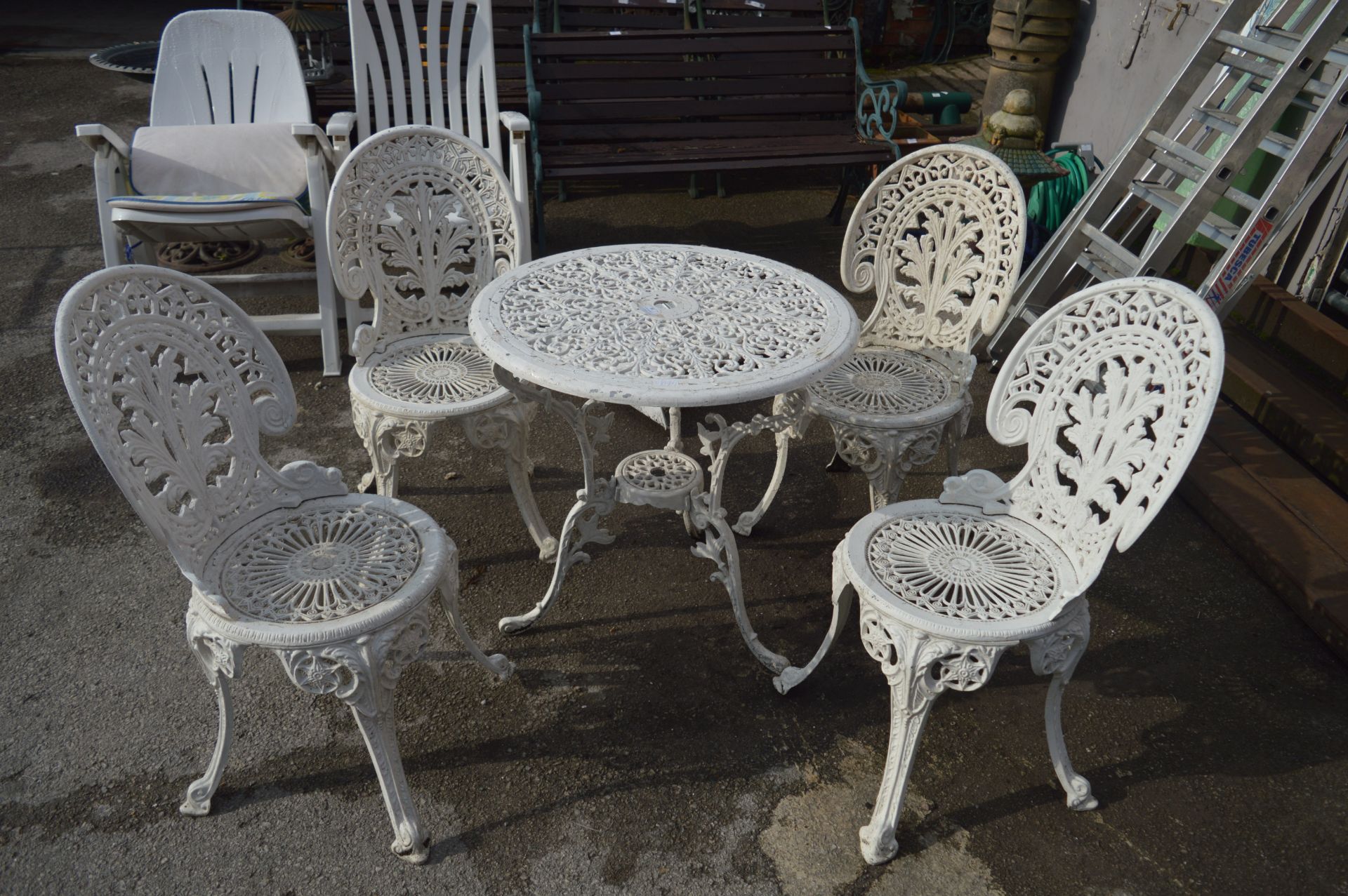 Victorian Style Aluminium Garden Table with Four C