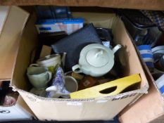 Box of Assorted Pottery etc.
