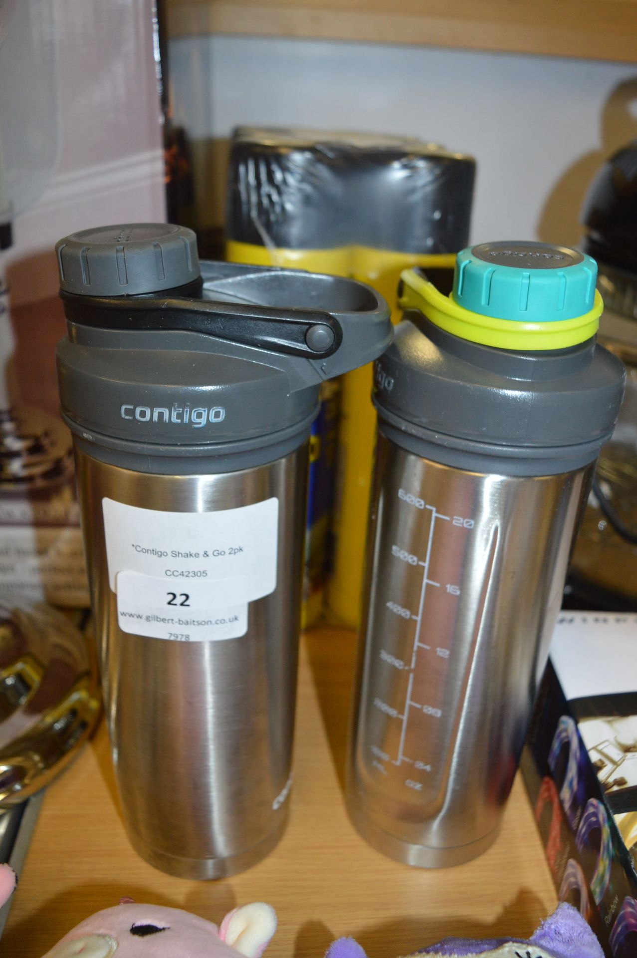 *Contigo Shake & Go 2pk