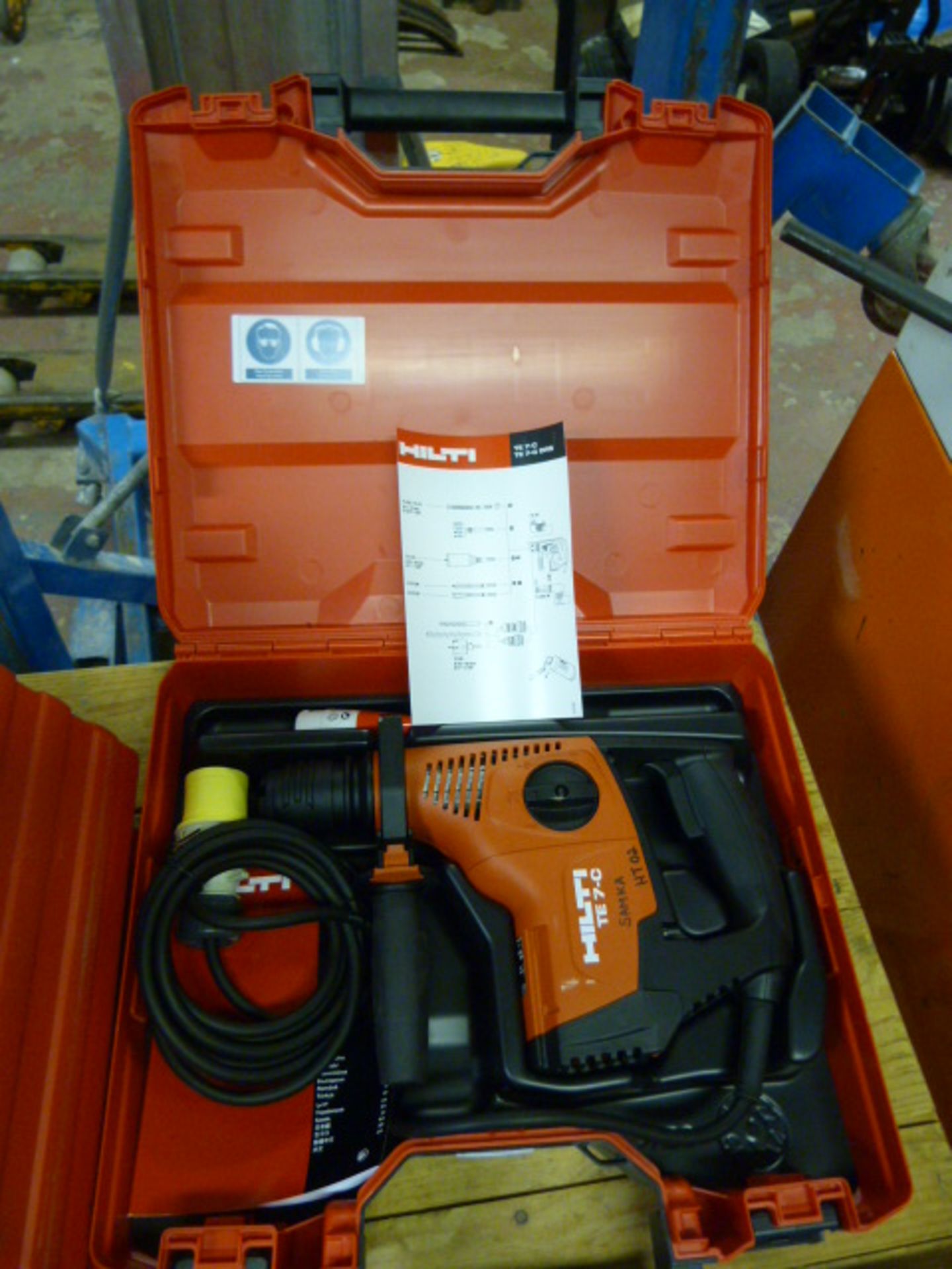 *Hilti TE7-C Single Phase Drill